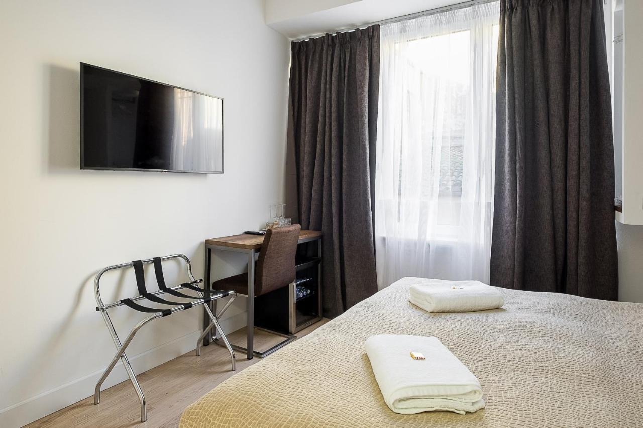 B&B Galleria Cavour Болонья Экстерьер фото